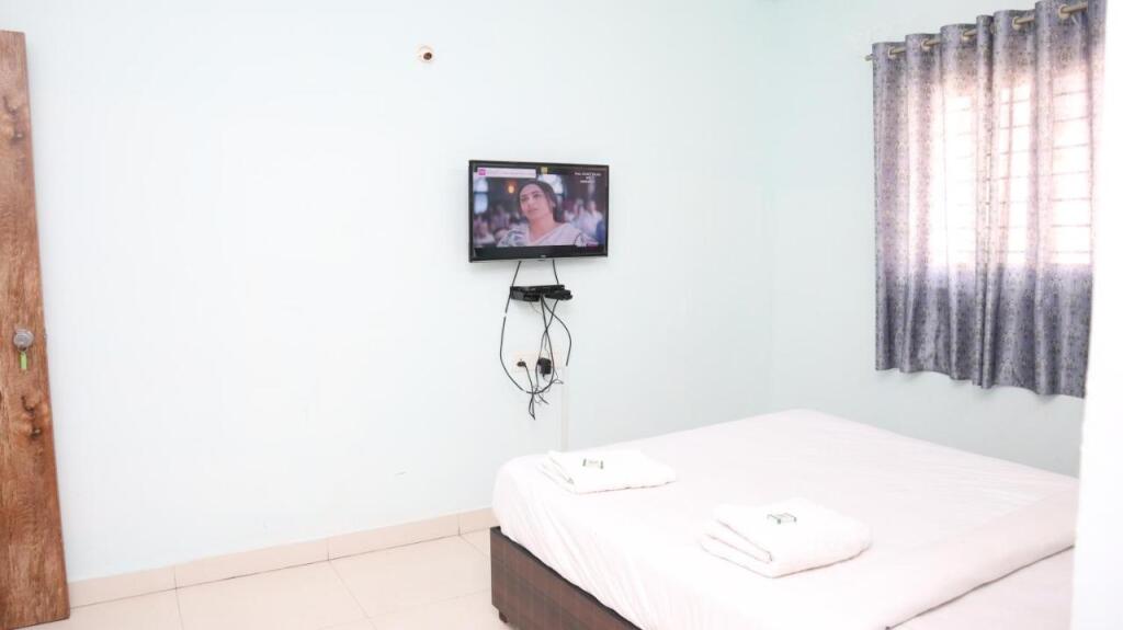 Бангалор: Smile stay Karanji Comforts