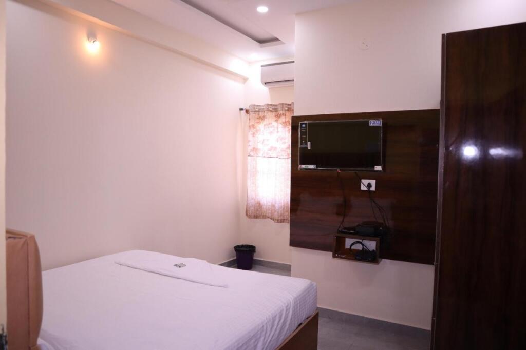 Бангалор: Smilestay Karanji Paradise