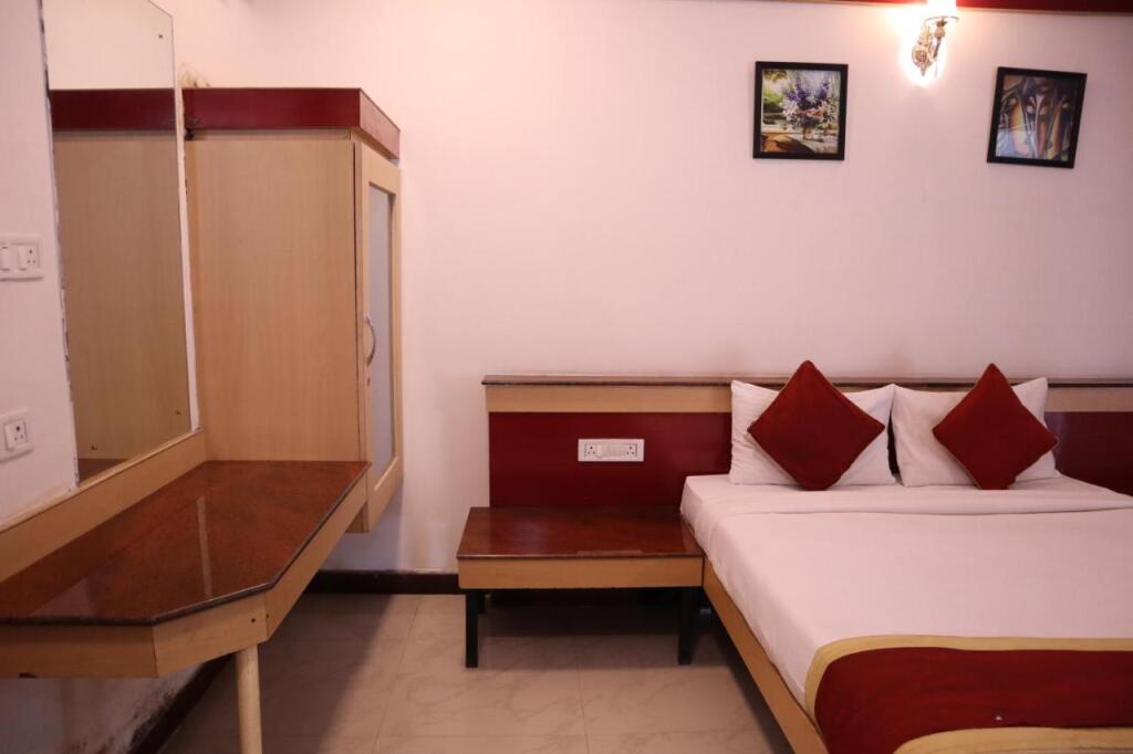 Бангалор: Smilestay Sri Sai ram Suites