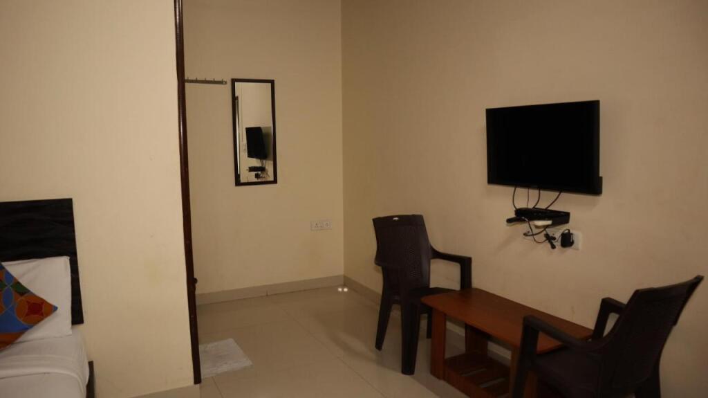Бангалор: Smile Stay Sri Sai Ram Suites