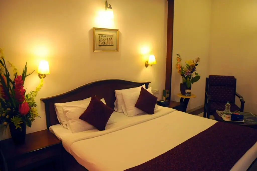Коимбатур: OYO Premium Avinashi Road Hope College
