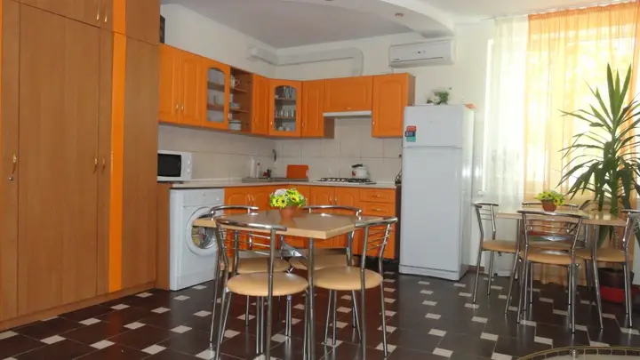Феодосия: Romashka Guest House