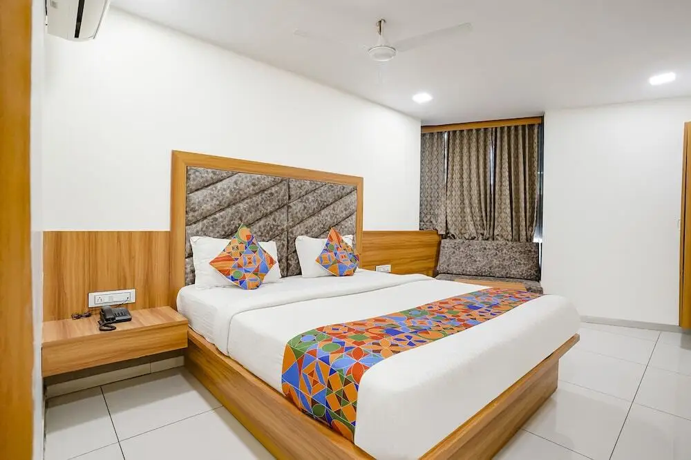 Ахмедабад: Fabhotel Silver Inn