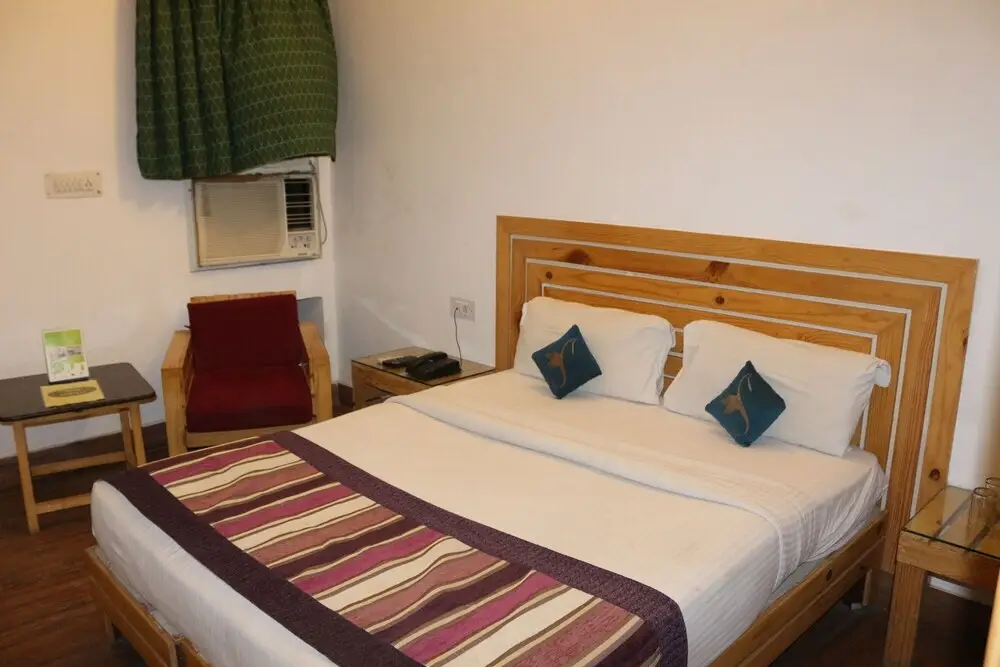 Алвар: Sparrow Inn Ankur
