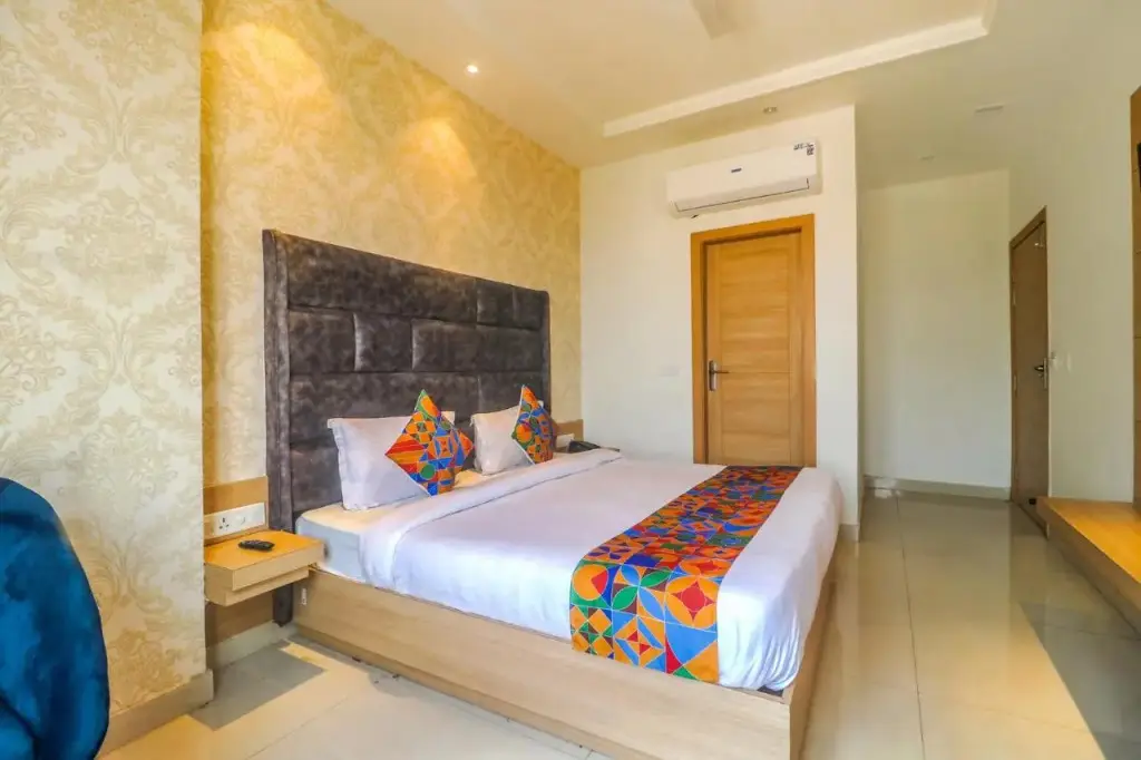 Амритсар: FabHotel Apple Tree