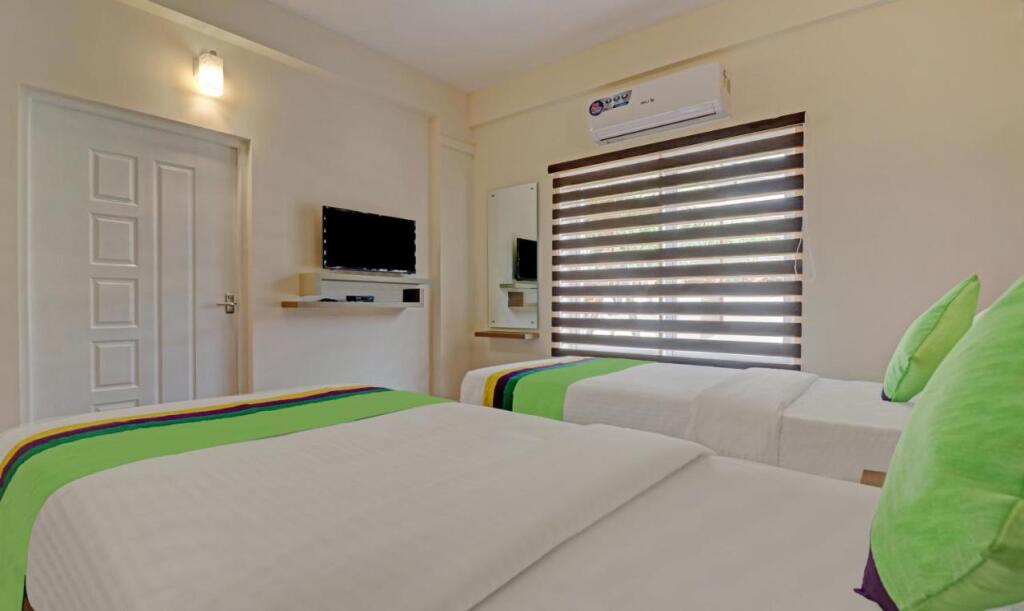 Недумбассери: Treebo Golden Terminal, Kochi Airport
