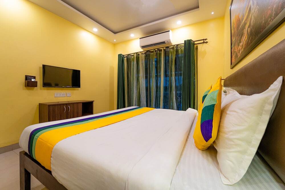Бага: Itsy Hotels Adams Beach Resort, 350 Mtrs From Baga Beach