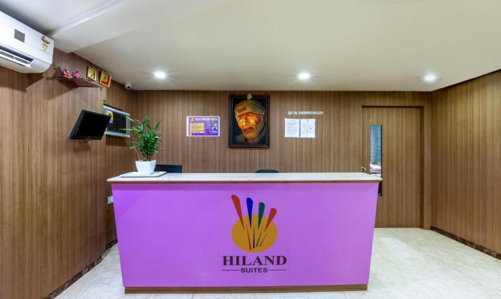 Бангалор: Smilestay Hiland Suites