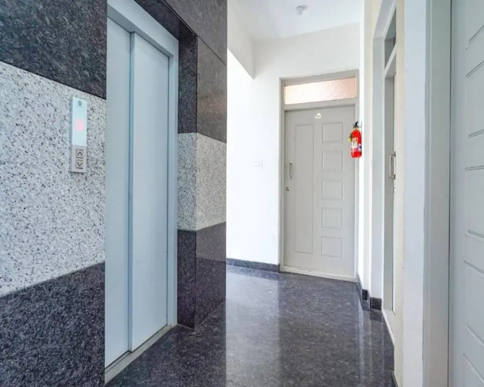 FabExpress Kings Suites HRBR Layout — фото 1