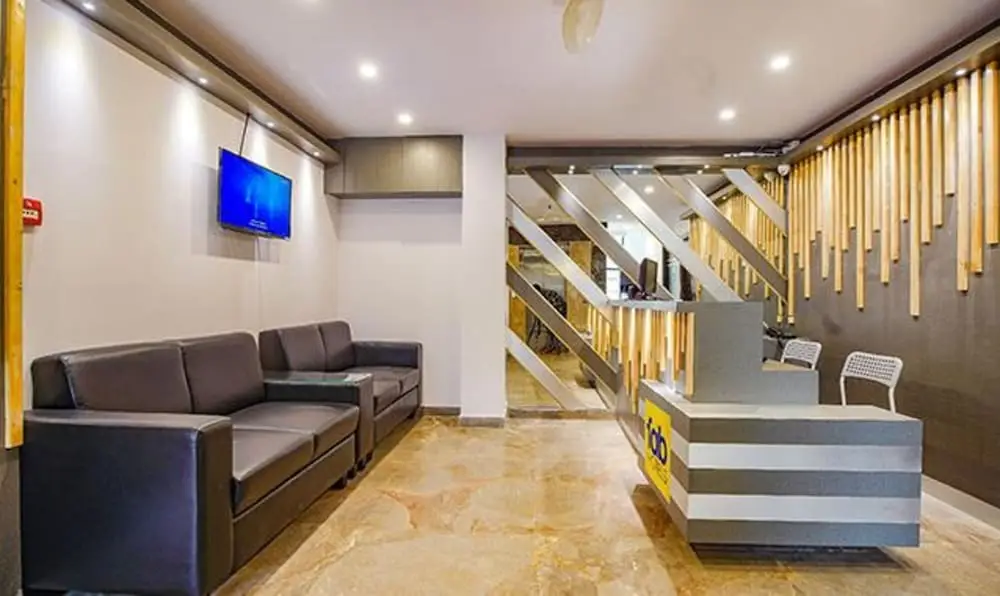 Бангалор: Fabhotel Aiyyangaar Inn