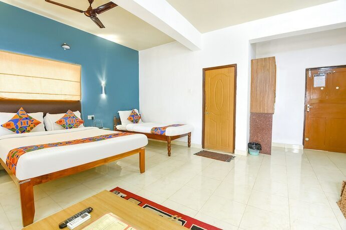 Кандолим: FabHotel Benz Destination Resort