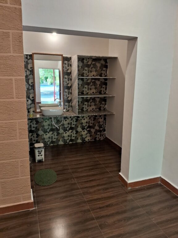 Сазан: Dev Farm Sasan Gir
