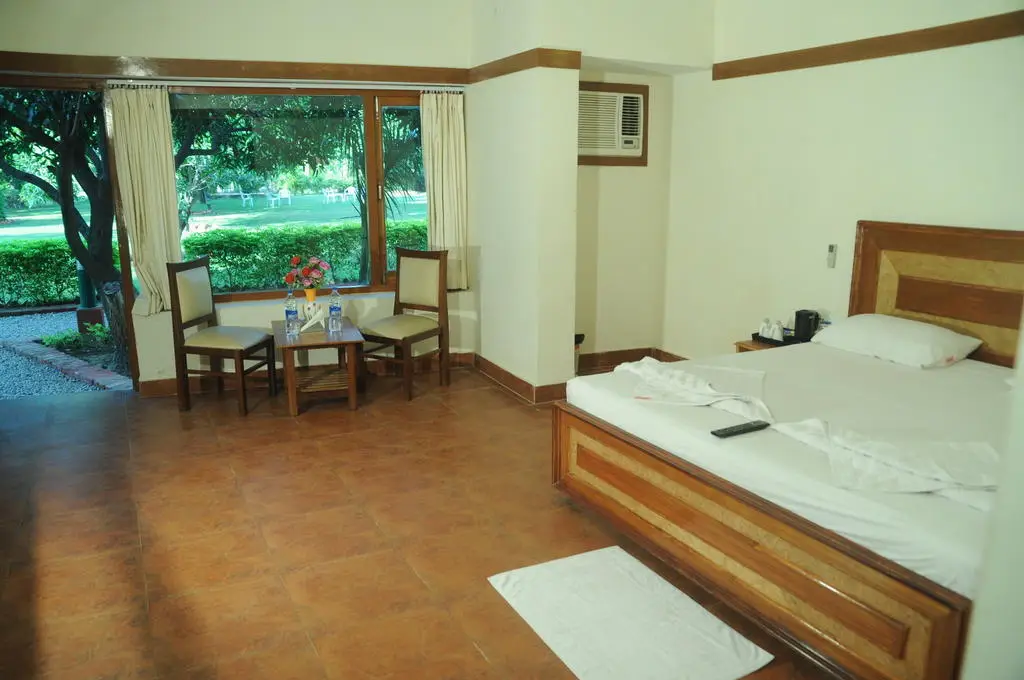 Наинитал: Maya The Forest Resort