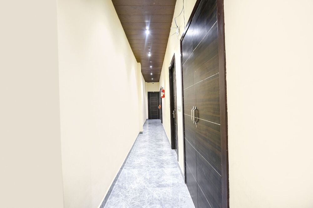 Амритсар: Fabhotel Shiva Residency