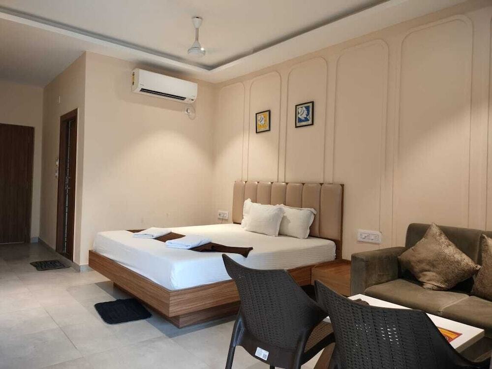 Мандармани: Parth King Beach Resort