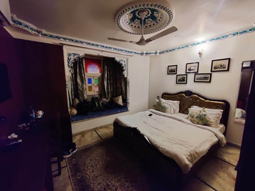 Удаипур: Royal Rafahiya Haveli