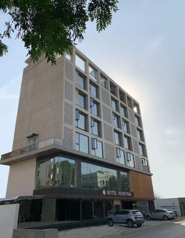 Hotel Grand Nidhivan — фото 1
