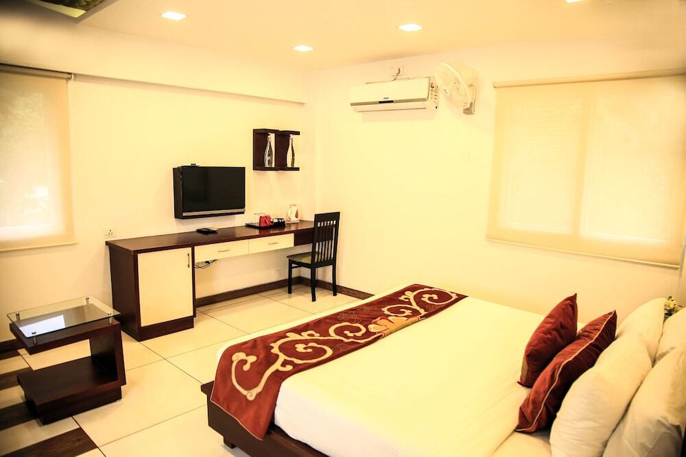 Кумили: Tiger Trails Thekkady