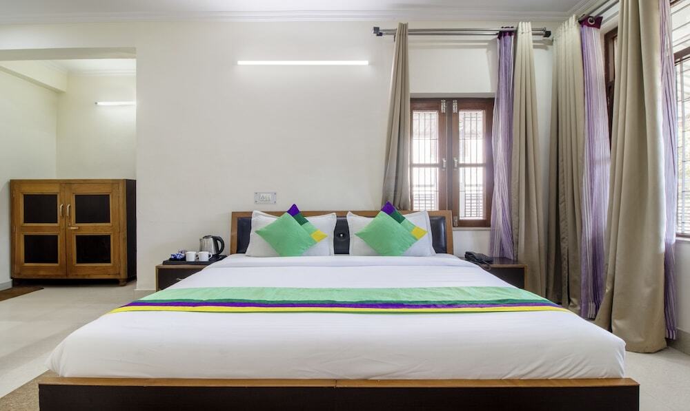 Массури: Treebo Stotrak S N Residency, Mussoorie
