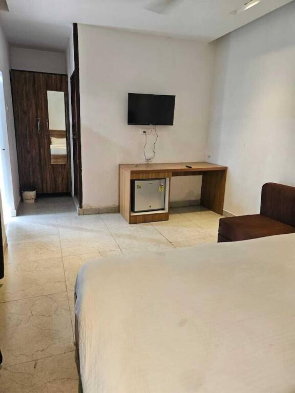 Вриндаван: Vrindavan Resort