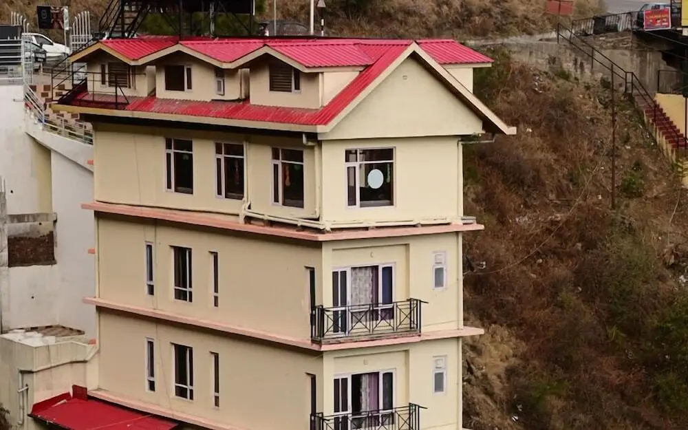 Eden Hotel and Resort — фото 1