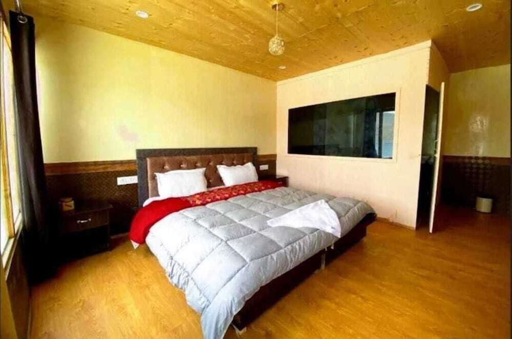 Спангмик: Grand Cozy Cottage Pangong
