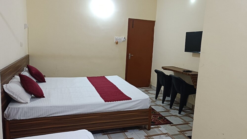 Гувахати: GB Guest House