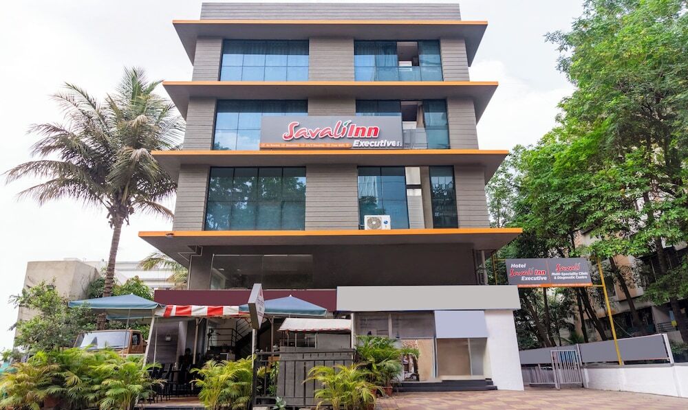 Treebo Savali Inn Executive, Amanora — фото 1