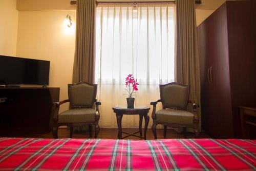 Шиллонг: Windermere Resorts