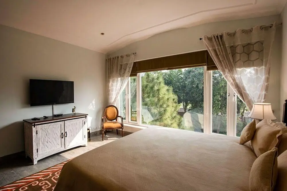 Большая Нойда: BluSalzz Collection - Siddha Wellness Village, Faridabad - Haryana