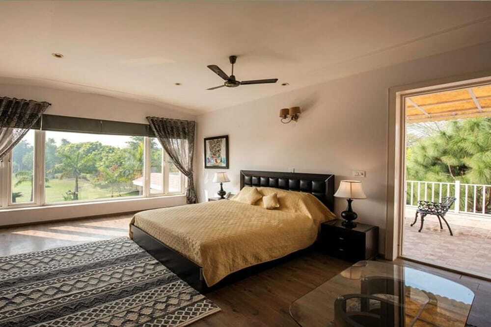 Большая Нойда: BluSalzz Collection - Siddha Wellness Village, Faridabad - Haryana