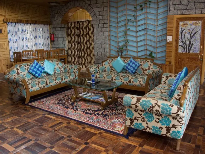 Бхунтар: V Resorts Conifer Chalet Kullu