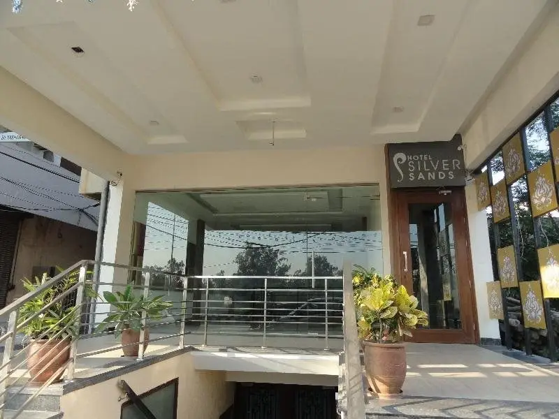 Чандигарх: Hotel Silver Sands
