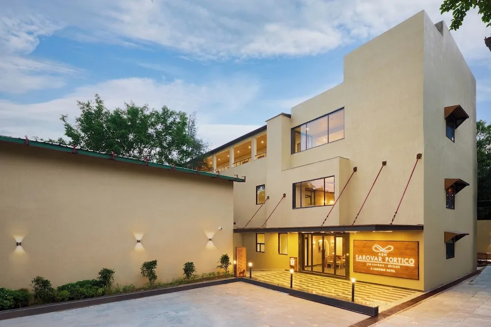 Наинитал: ABN Sarovar Portico Jim Corbett