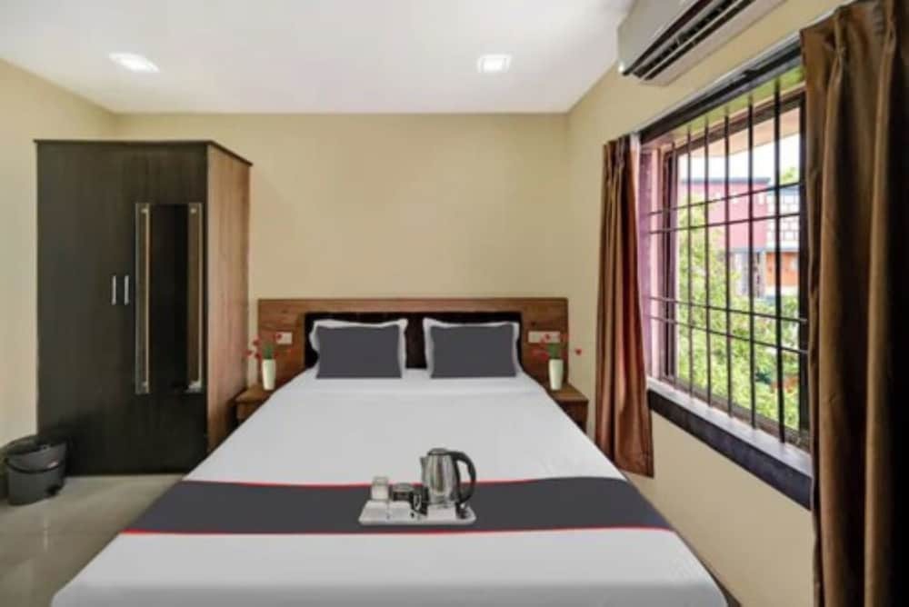 Бхубанешвар: Goroomgo Moonlight Guest House Bhubaneswar