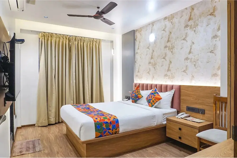Пуна: Fabhotel Prime Shourya Residency