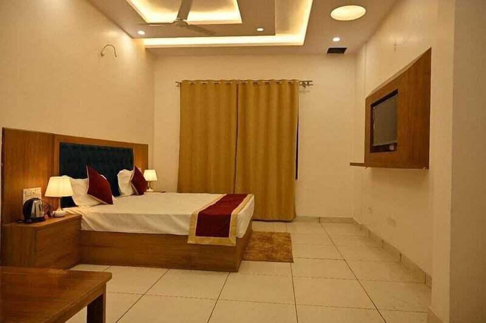 Наинитал: Shiva Palace by Golden Leaf Hotels