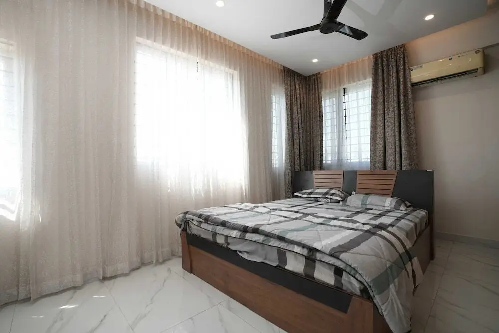 Бангалор: Srushti Service Apartment
