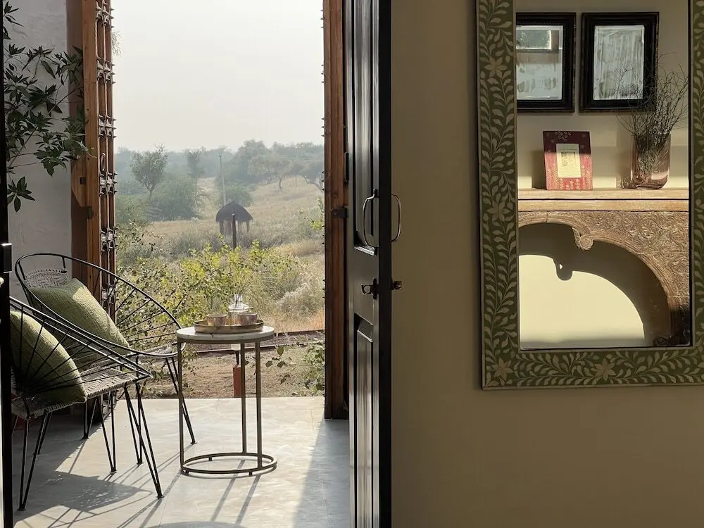 Khiyansaria: Kaner Retreat - India's First Desert Botanical Resort