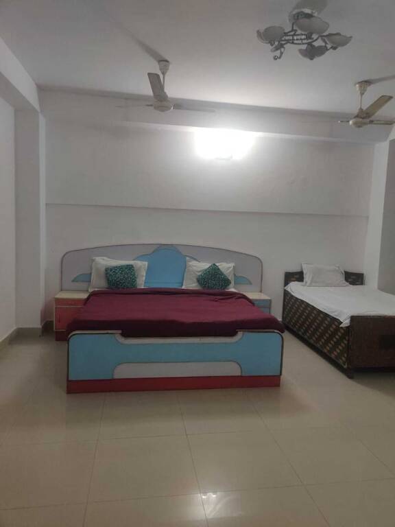 Нью-Дели: Hotel Abhishek Residency By The Arrow