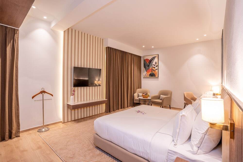 Казаули: Velmore Kasauli Operated by Royal Orchid