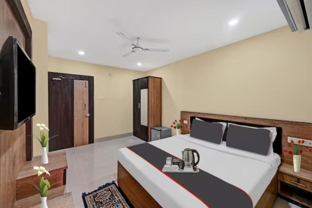 Бхубанешвар: Goroomgo Hotel Moonlight Bhubaneswar