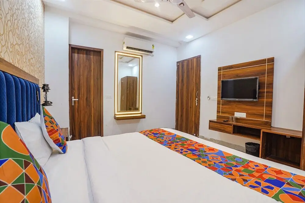 Агра: Fabhotel Grand Inn Ii