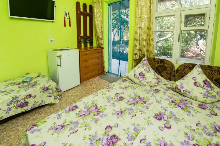 Судак: Гостевой Дом Юг