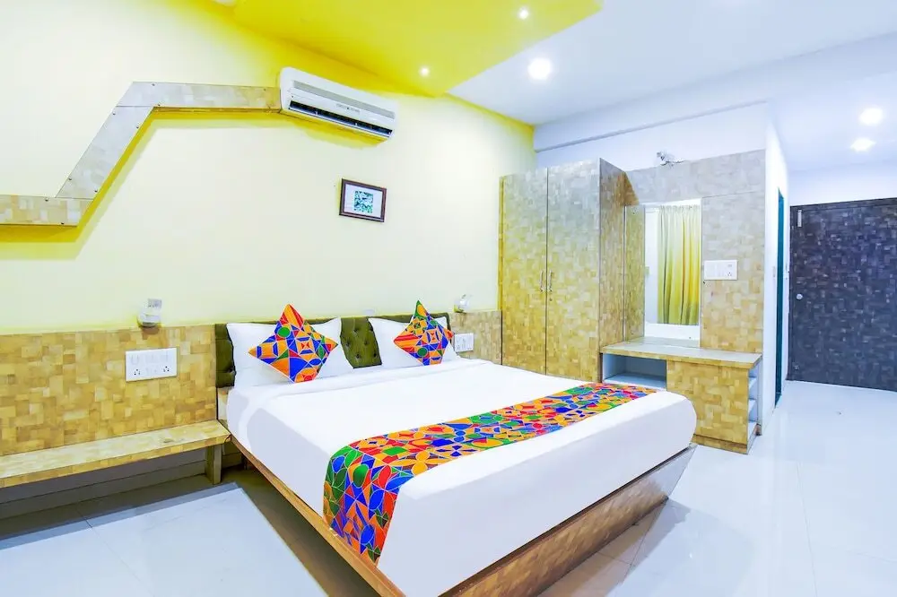 Пирангут: Fabhotel Saiba Residency