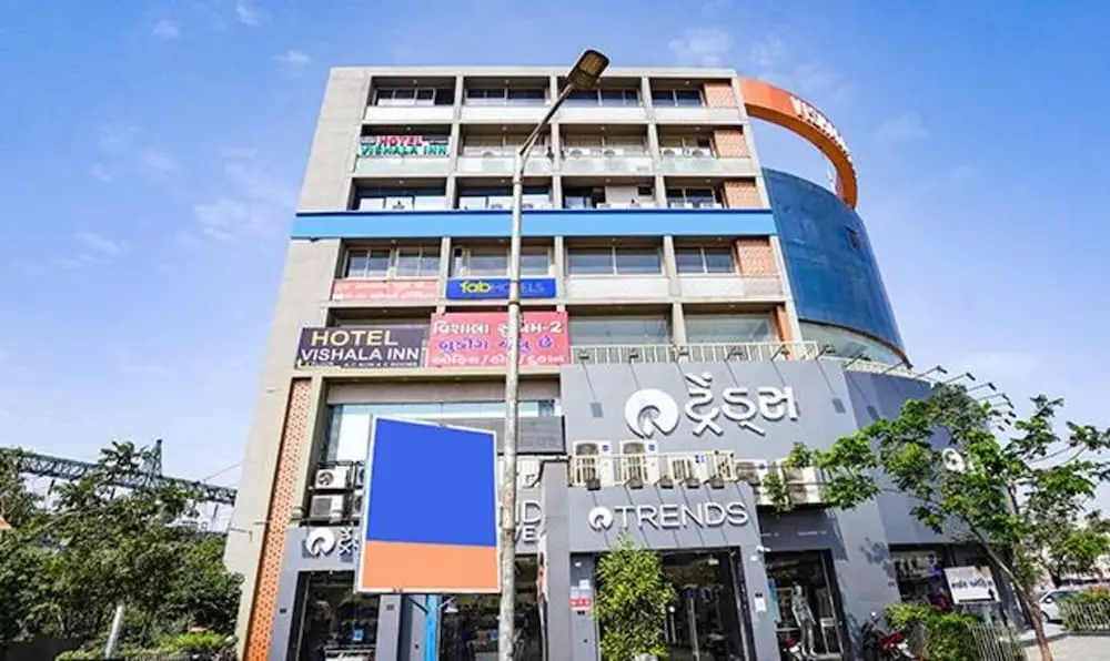 Fabhotel Vishala Inn — фото 1