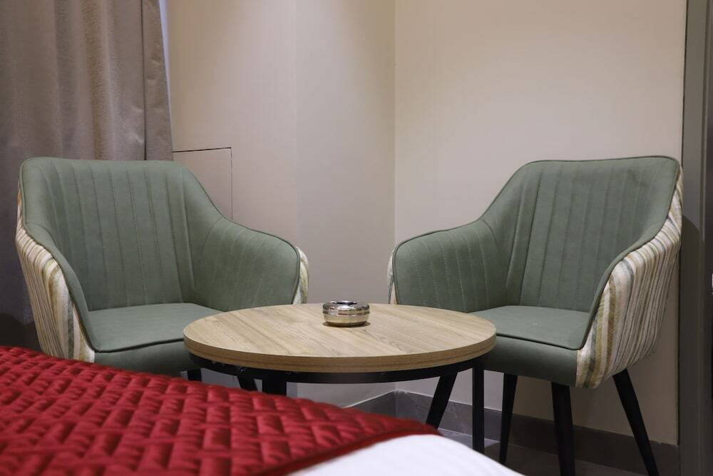 Ghasera: Hotel Sai