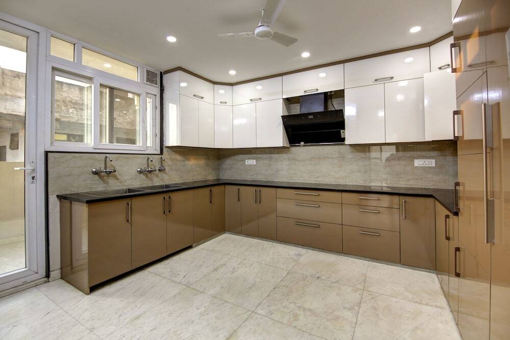 Нью-Дели: Sonesta Luxury Apartment