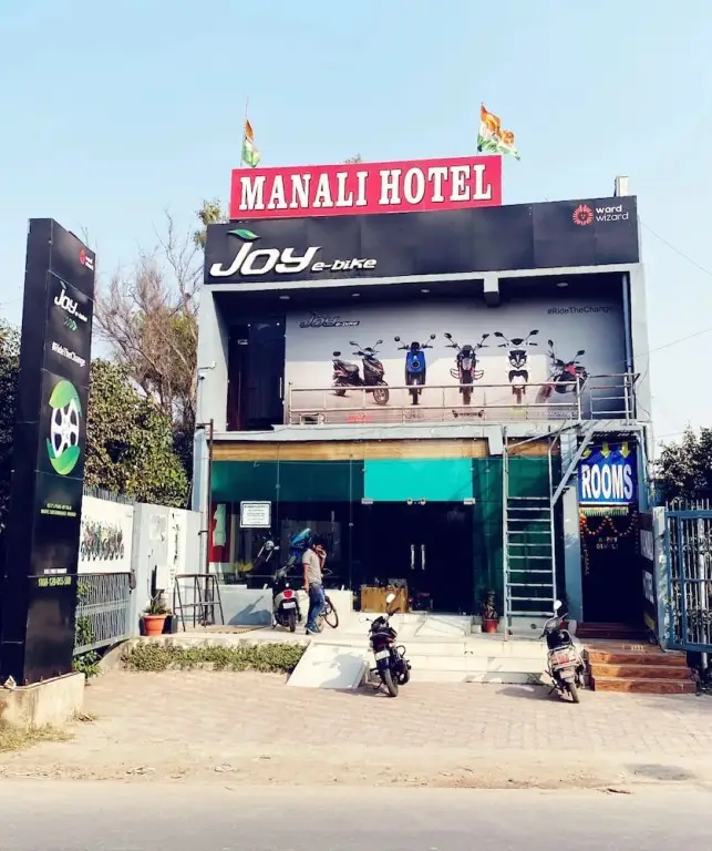 Manali Hotel By GRB — фото 1