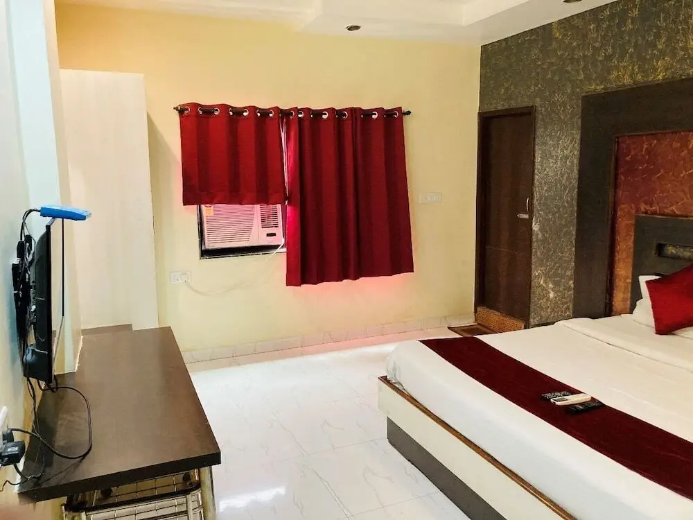 Hotel Jagdish By GRB — фото 1